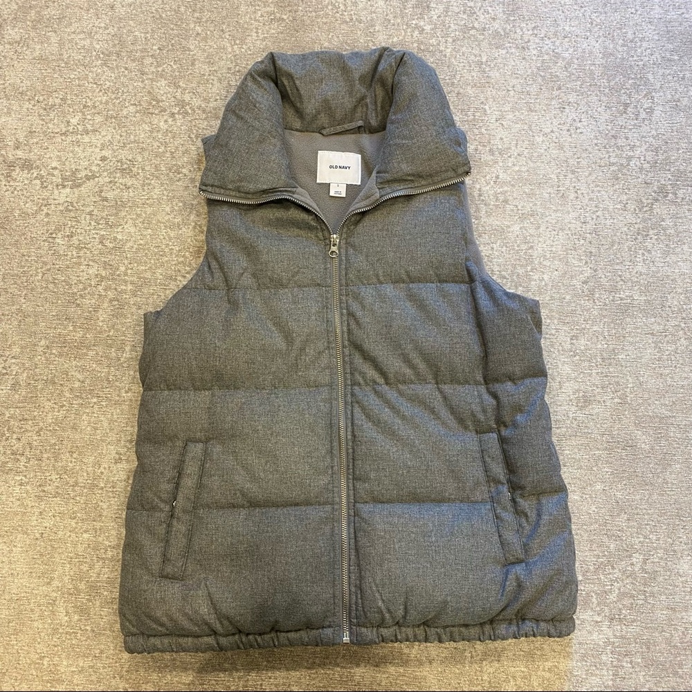 Old Navy Gray Puffer Vest Jacket Zip-up Size Small